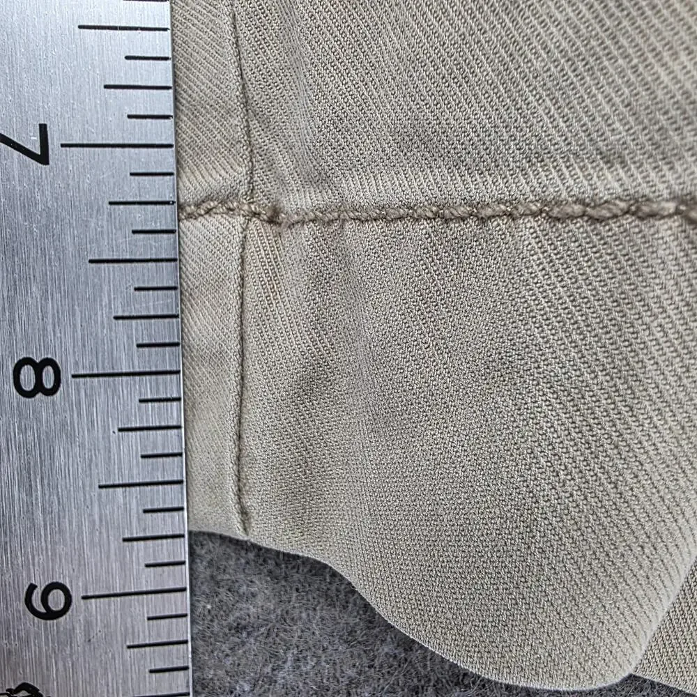 Tommy Bahama Shorts Mens 36 Waist Beige Chino Cotton Lyocell Stretch 9 Inseam